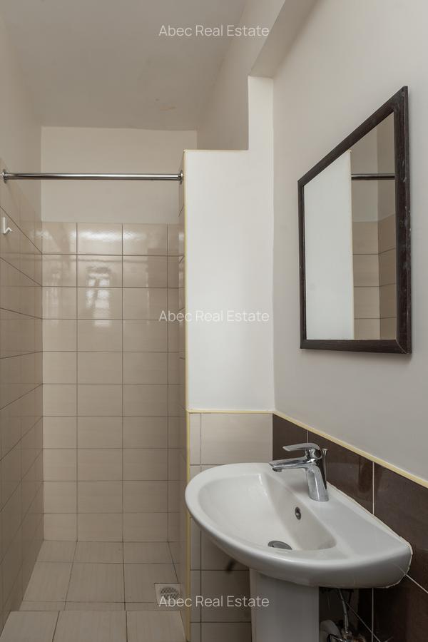 2 Bed Apartment with En Suite at Naivasha Road - 13