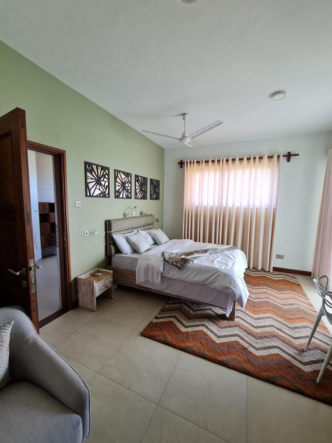 Furnished 3 Bed Apartment with En Suite in Nyali Area - 13