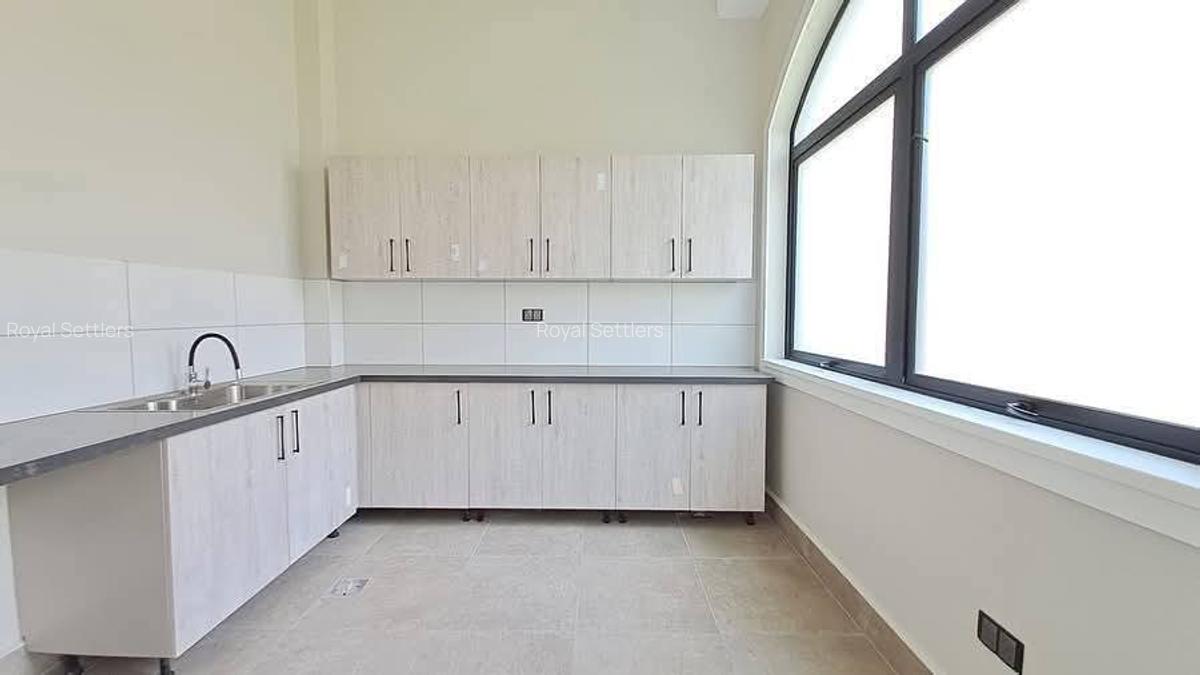 5 Bed Townhouse with En Suite at Loresho Ridge - 9