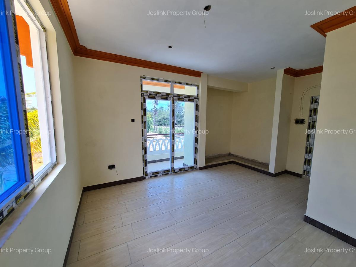 3 Bed Apartment with En Suite in Nyali Area - 5