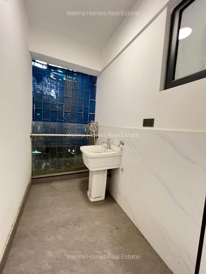 3 Bed Apartment with En Suite in Kilimani - 8