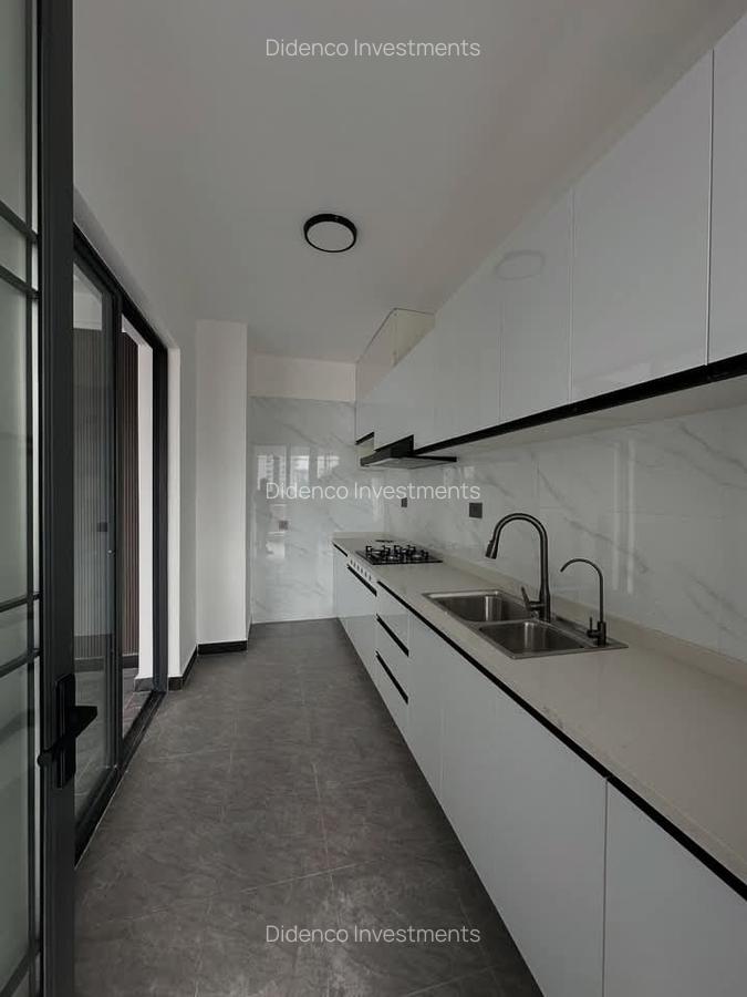 2 Bed Apartment with En Suite at Valley Arcade - 2