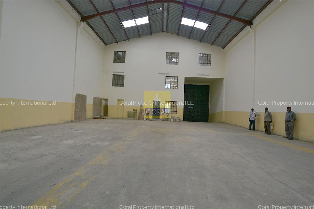 8,900 ft² Warehouse with Service Charge Included at Mombasa Road - 3