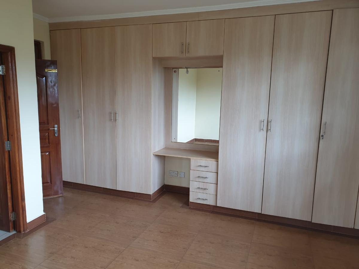 3 Bed Townhouse with En Suite in Kiambu Road - 18