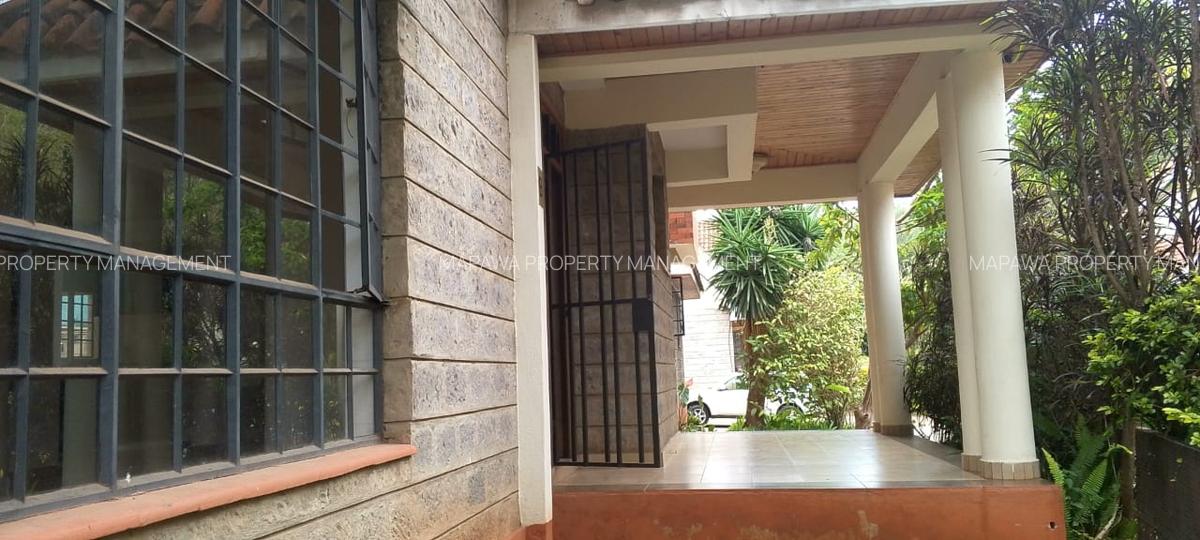 4 Bed Townhouse with En Suite in Lavington - 4