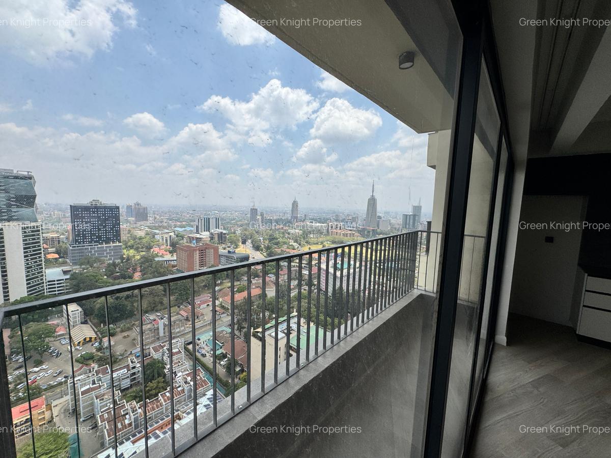 Serviced 2 Bed Apartment with En Suite in Upper Hill - 3