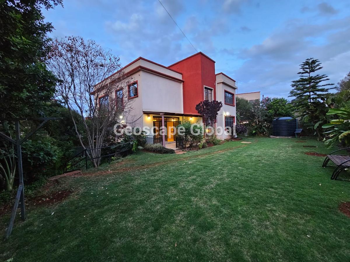 4 Bed House with En Suite in Kiambu Road