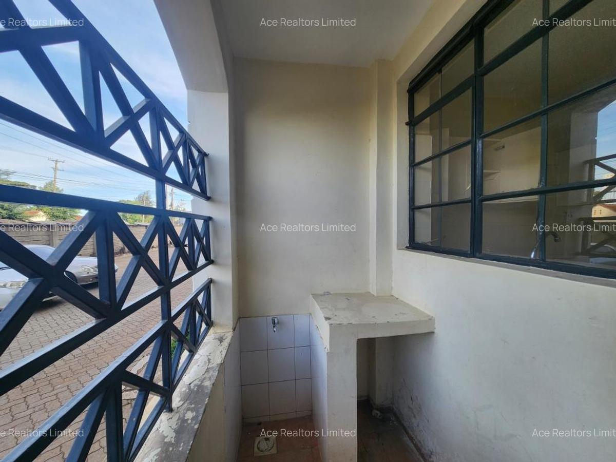 3 Bed Apartment with En Suite at Embakasi - 7