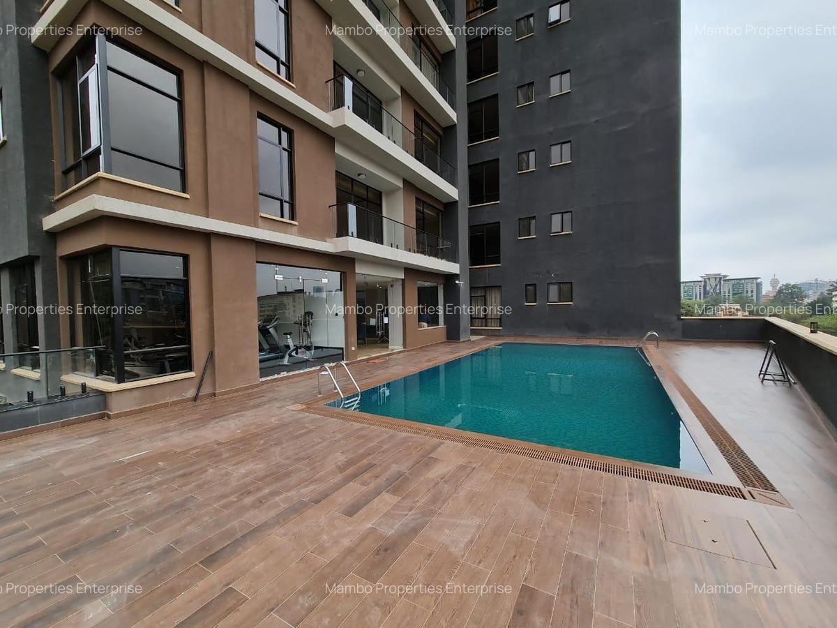 3 Bed Apartment with En Suite at Brookside Drive - 4