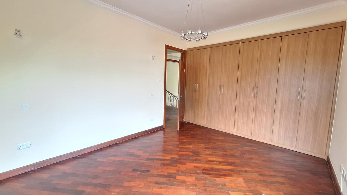 4 Bed Townhouse with En Suite at Kiambu Road - 8