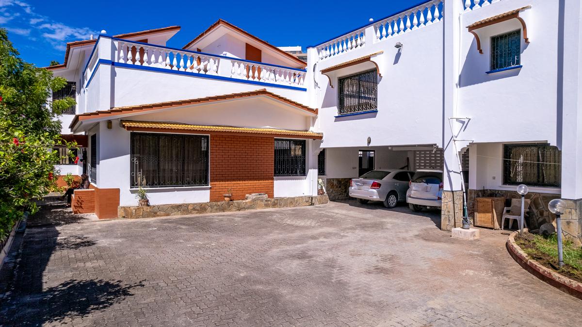 4 Bed House at Bokole Drive - 11