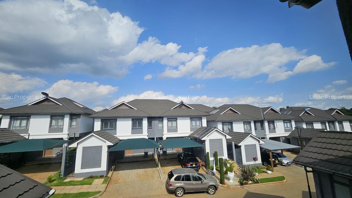 4 Bed Townhouse with En Suite at Five Star Paradise - 3