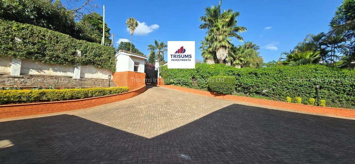 0.75 ac Commercial Property with Fibre Internet in Westlands Area - 12