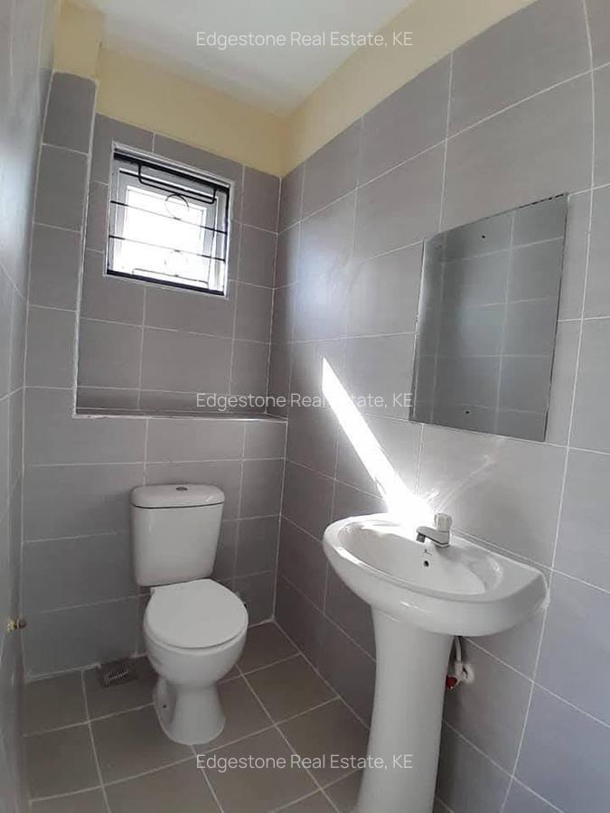 2 Bed Apartment with En Suite in Mtwapa - 6