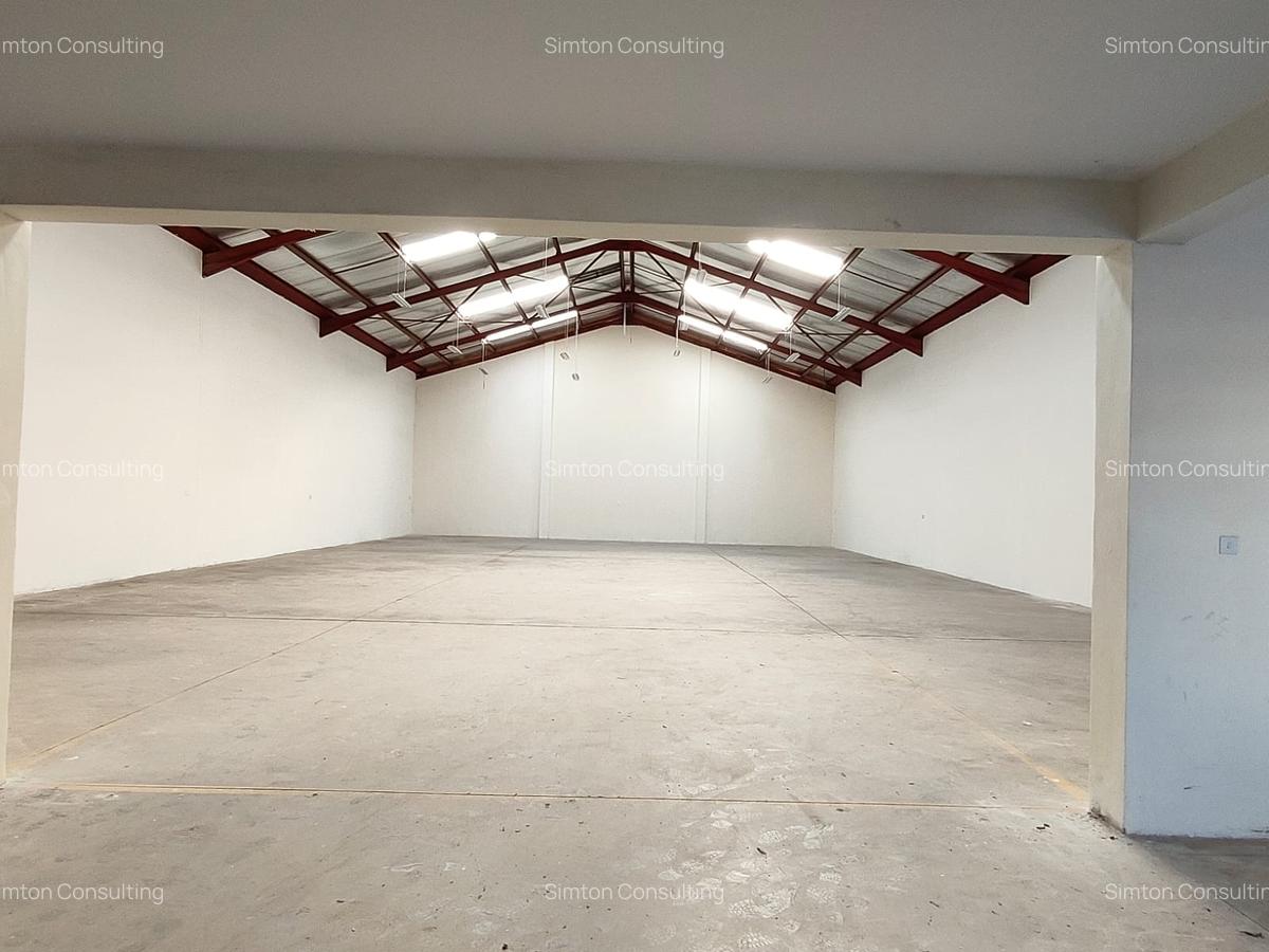 Warehouse with Service Charge Included in Mombasa Road - 1