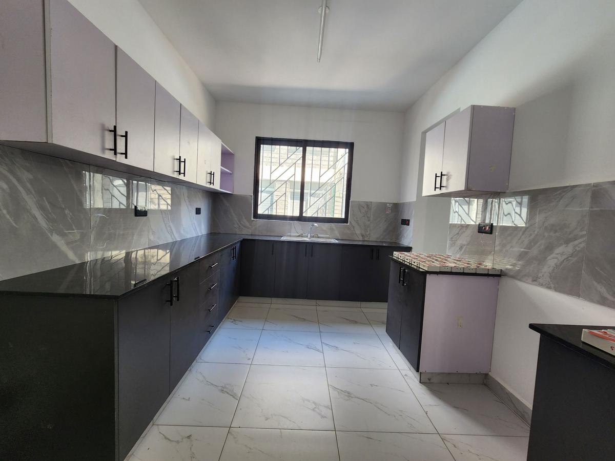 3 Bed Apartment with En Suite in Thika Road - 6