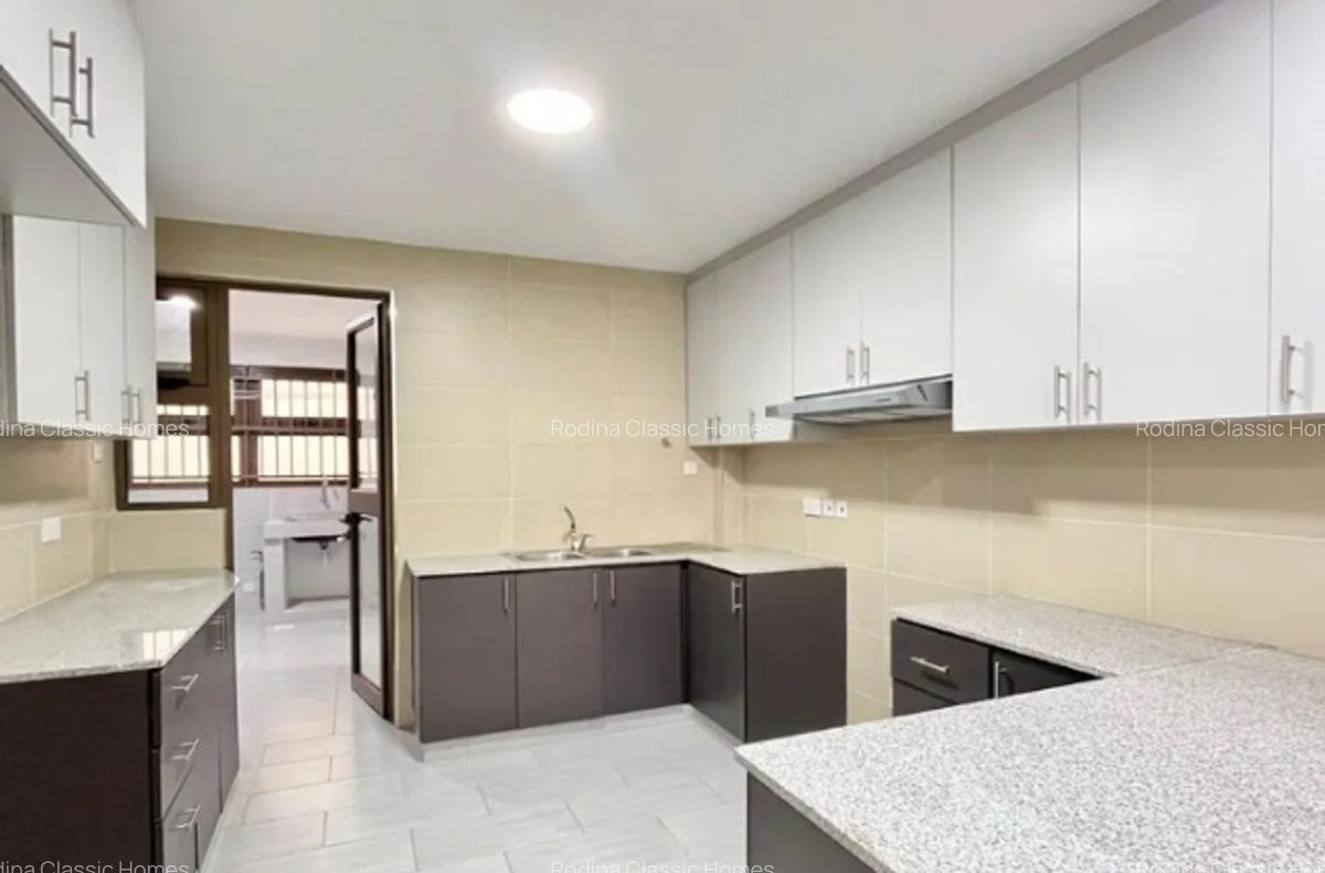 Serviced 3 Bed Apartment with En Suite in Lavington - 2
