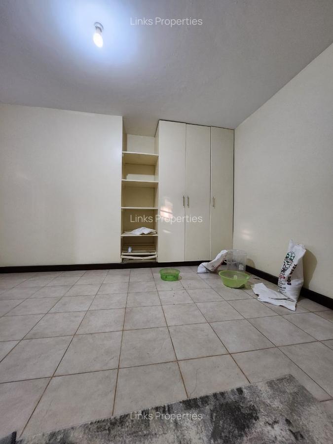 4 Bed Townhouse with En Suite at Karen - 12