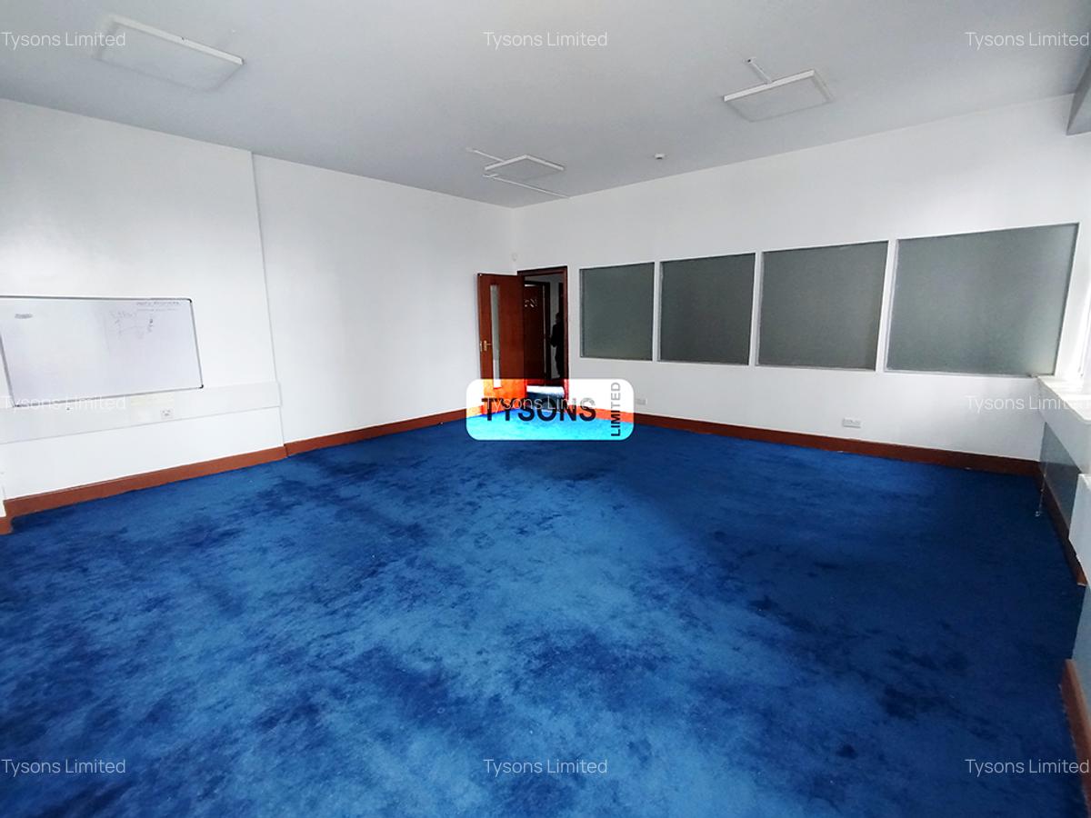 2,900 ft² Office with Backup Generator in Kilimani - 2