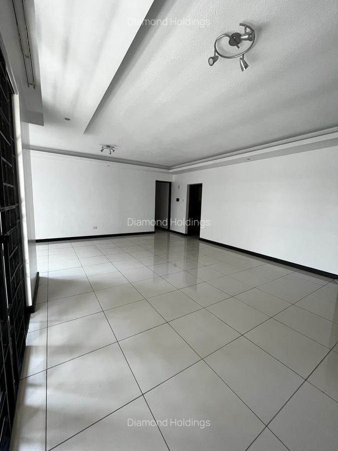 3 Bed Apartment with En Suite at Parklands - 1