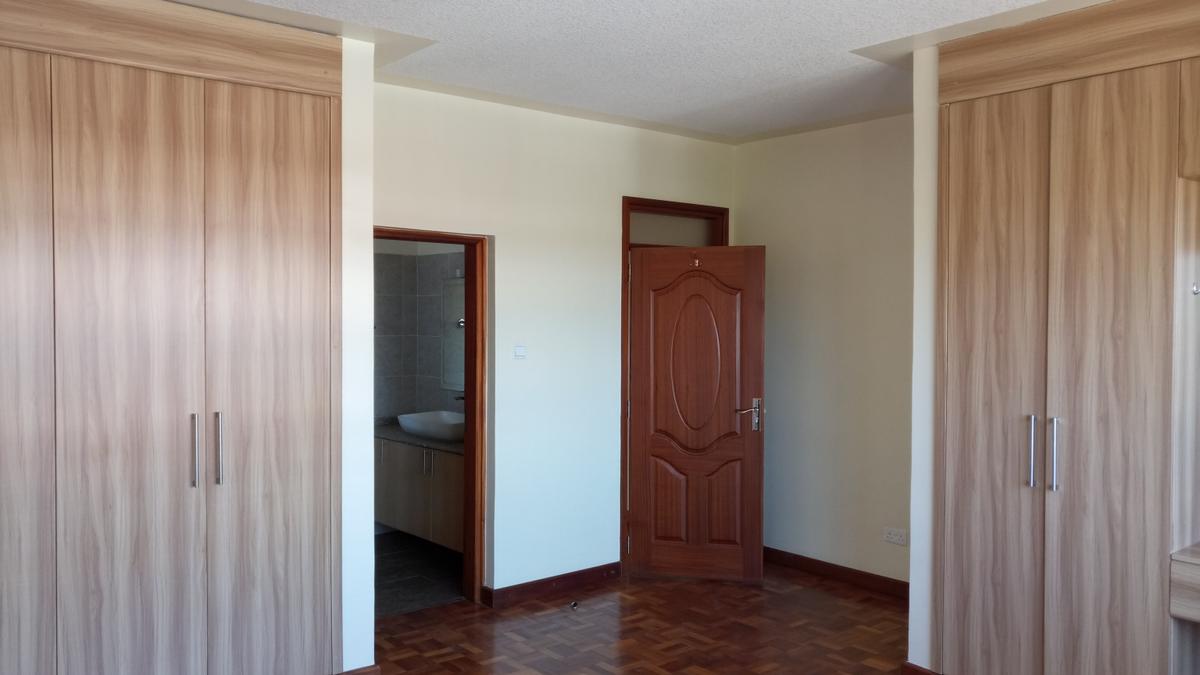 3 Bed Apartment with En Suite at Kilimani Estate Nairobi - 12