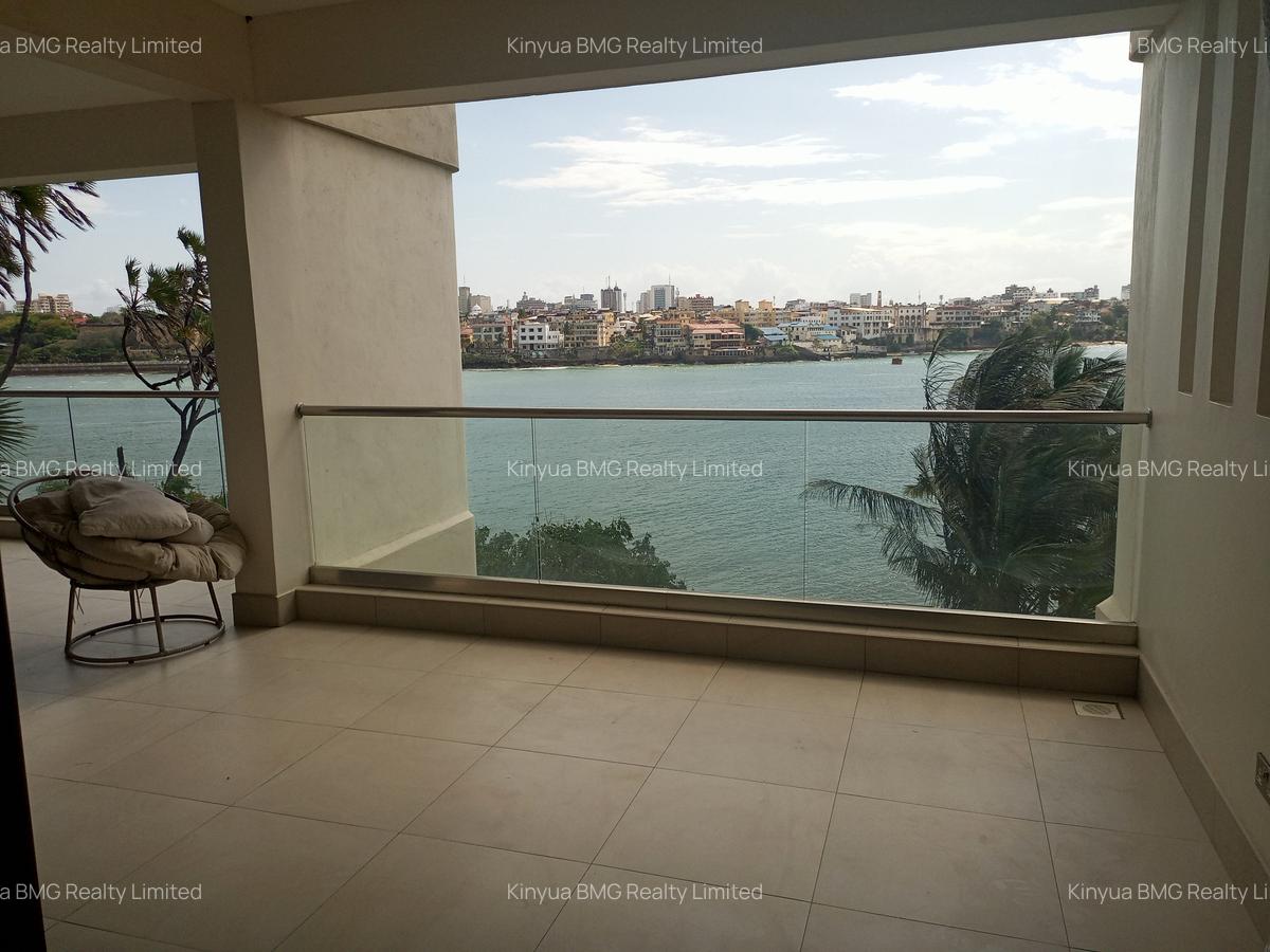 Serviced 3 Bed Apartment with En Suite in Nyali Area - 2
