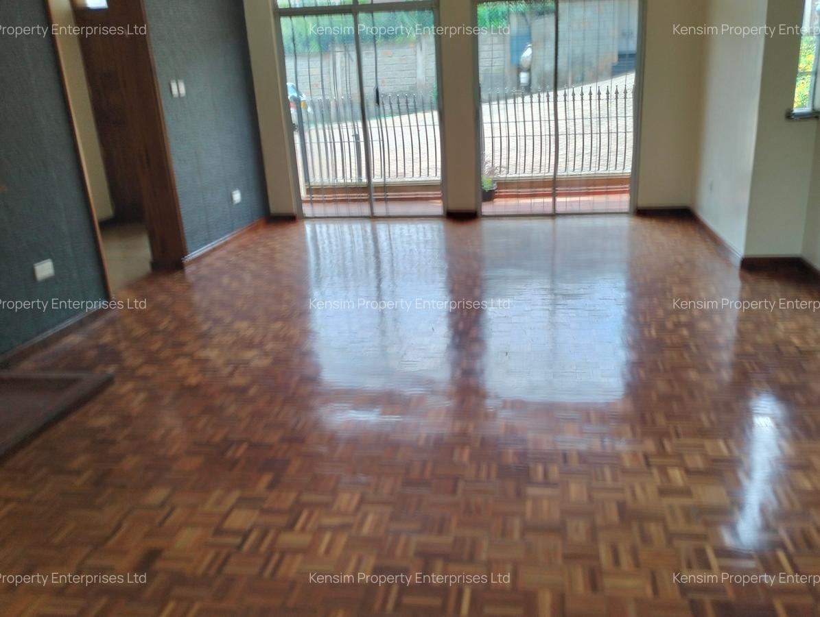 5 Bed Townhouse with En Suite in Kitisuru - 14