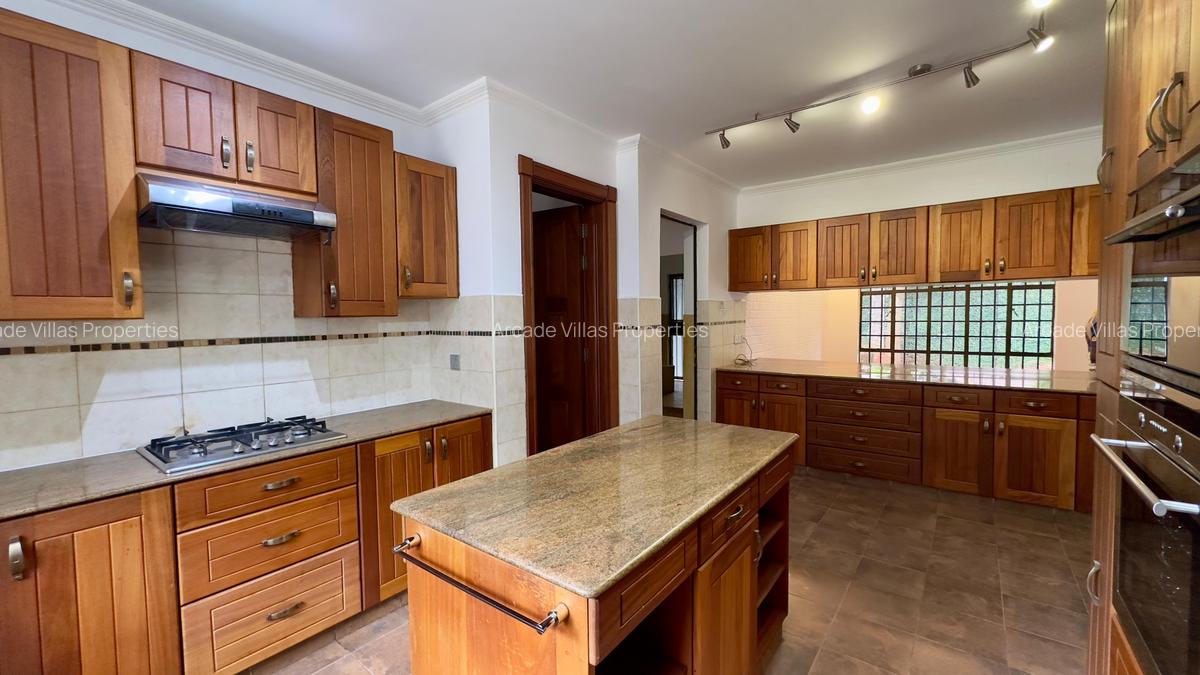 4 Bed House with En Suite at Peponi Road - 11
