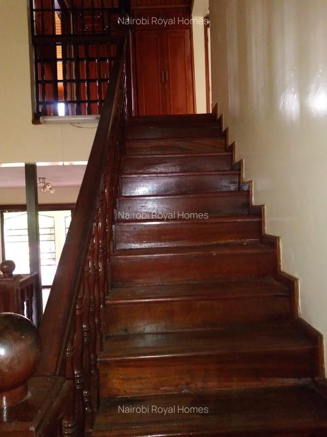 5 Bed Townhouse with En Suite at Muringa Road - 8