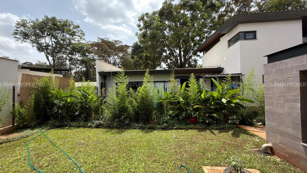 4 Bed Townhouse with En Suite in Runda - 1