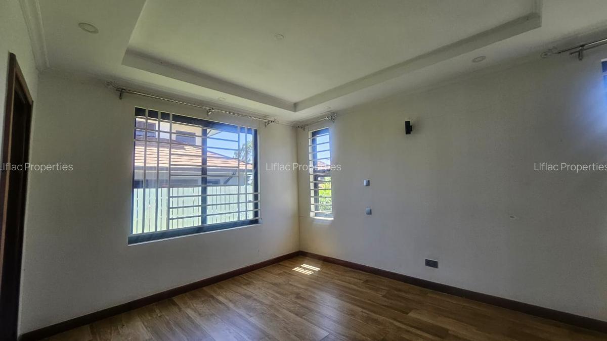 4 Bed Townhouse with En Suite in Kiambu Road - 6