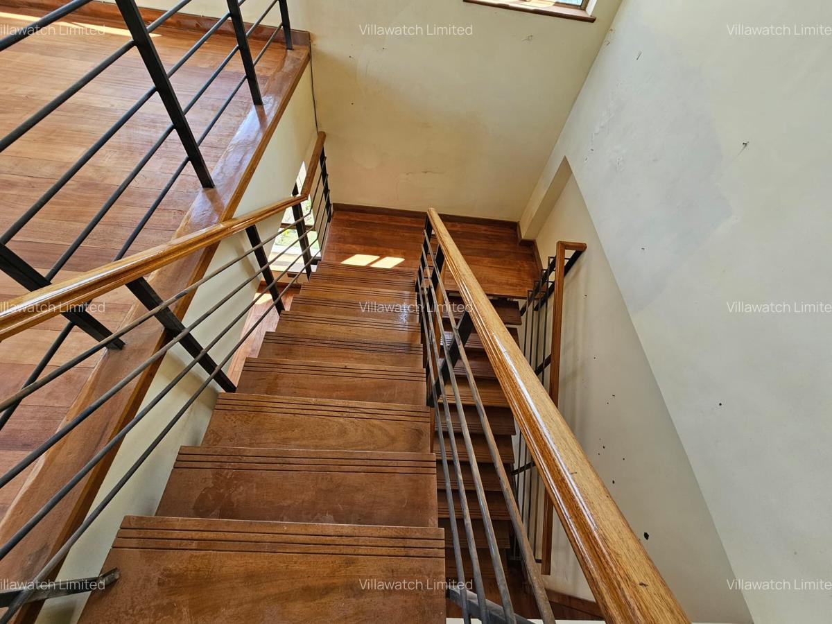 4 Bed Apartment with En Suite in Kileleshwa - 5