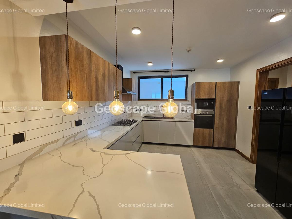 Furnished 3 Bed Apartment with En Suite in Spring Valley - 4