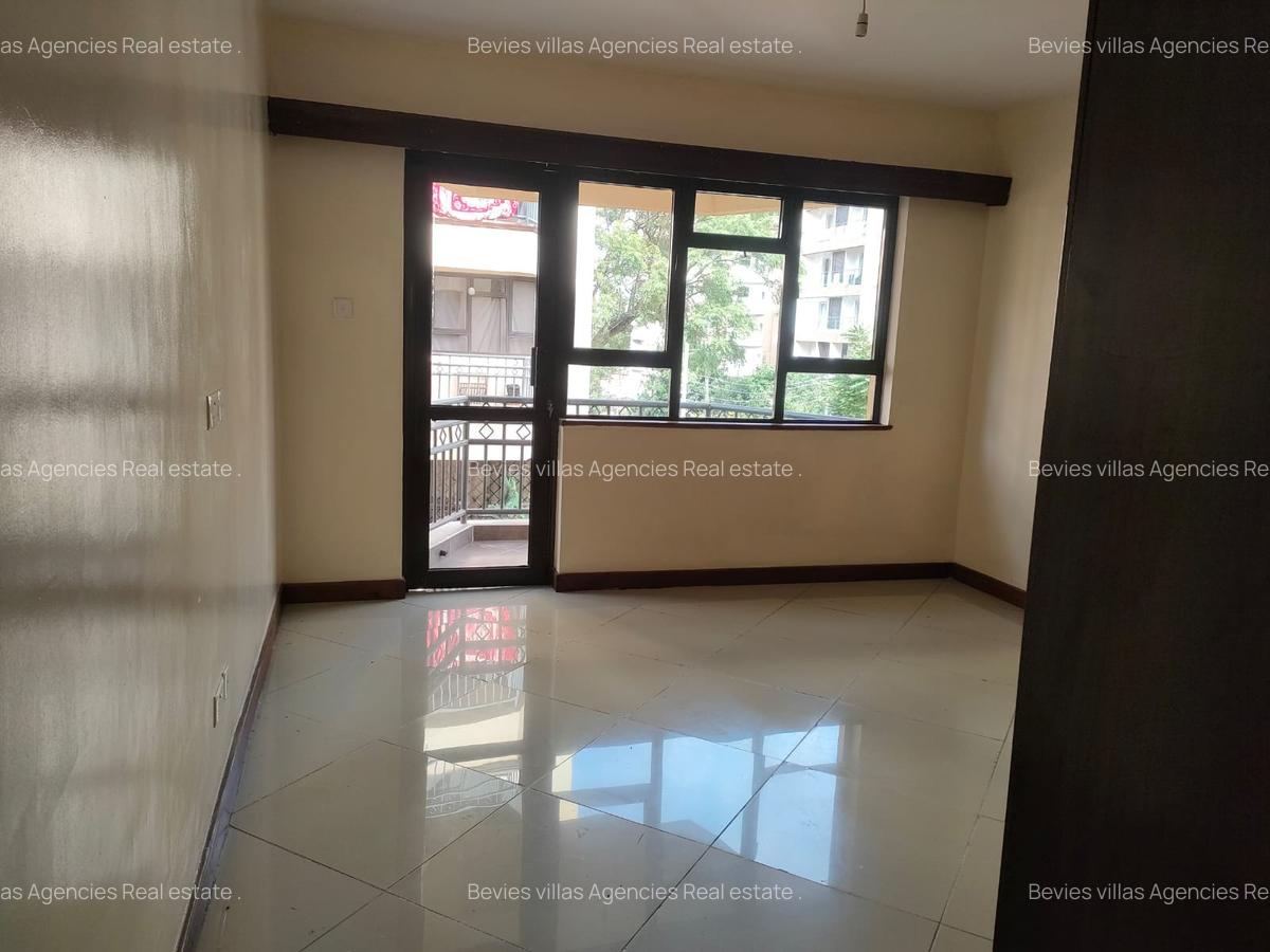 3 Bed Apartment with En Suite in Rhapta Road - 5