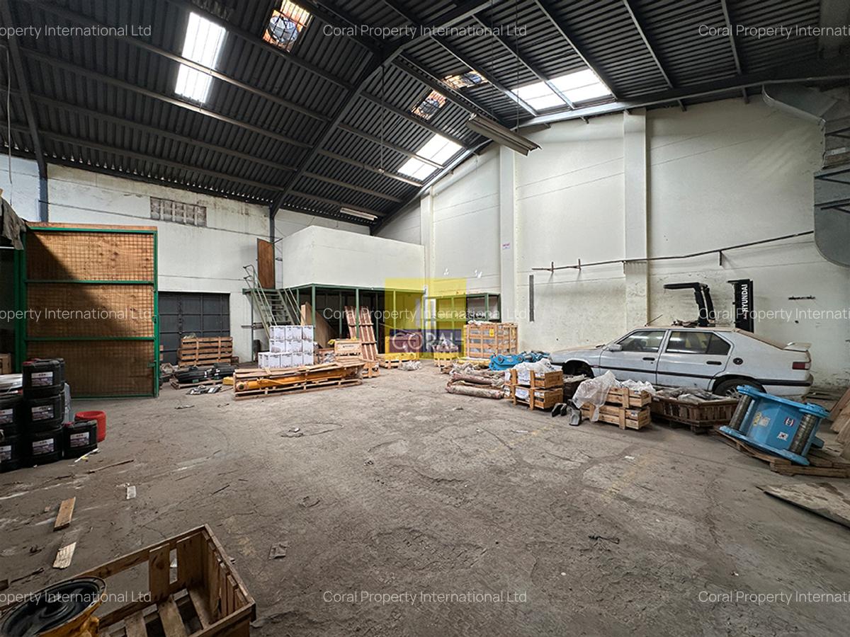 14,000 ft² Warehouse in Ruaraka - 19