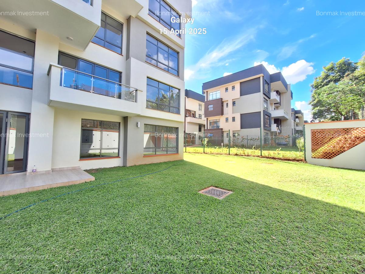 4 Bed Villa with En Suite at Rossylin Estate. - 1