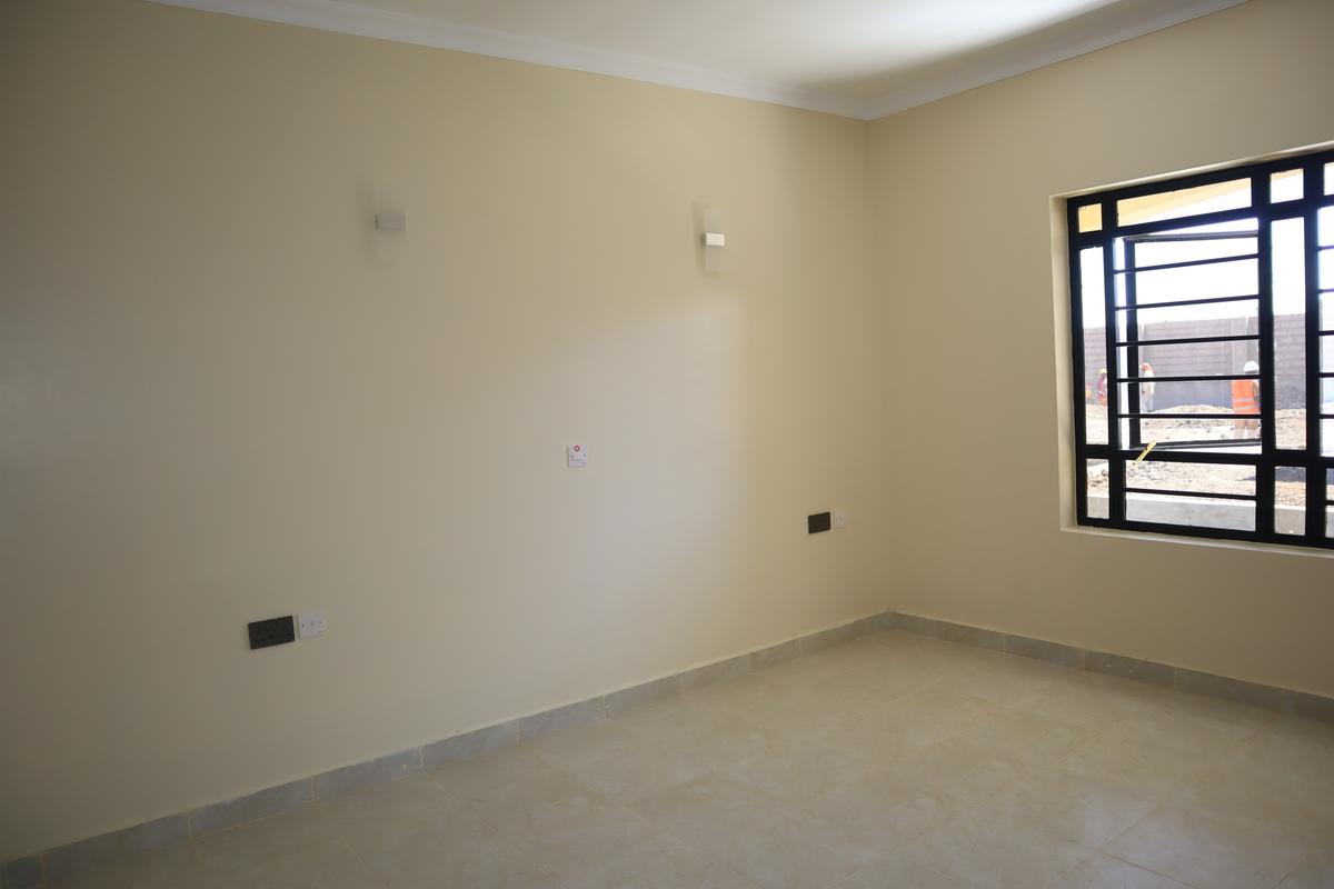 3 Bed House with En Suite at Acacia - 15