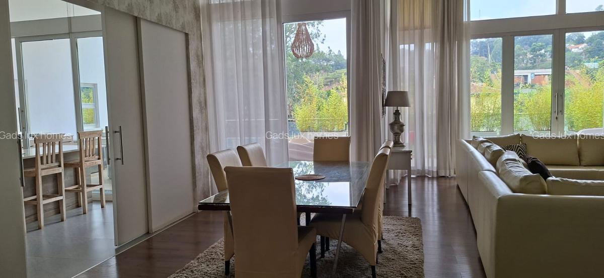 4 Bed Villa with En Suite at Spring Valley - 9