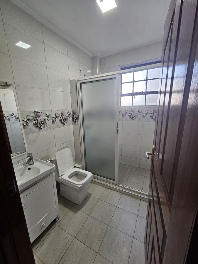 3 Bed Apartment with En Suite at Parklands Estate - 15