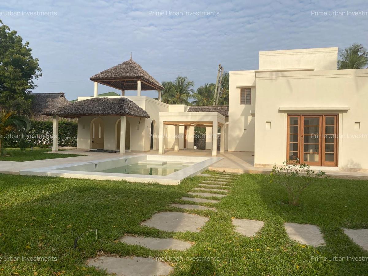 3 Bed House with En Suite in Watamu - 16