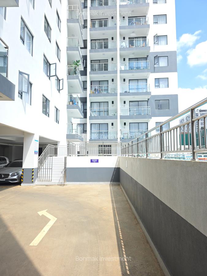 2 Bed Apartment with En Suite at Raphta Road - 5