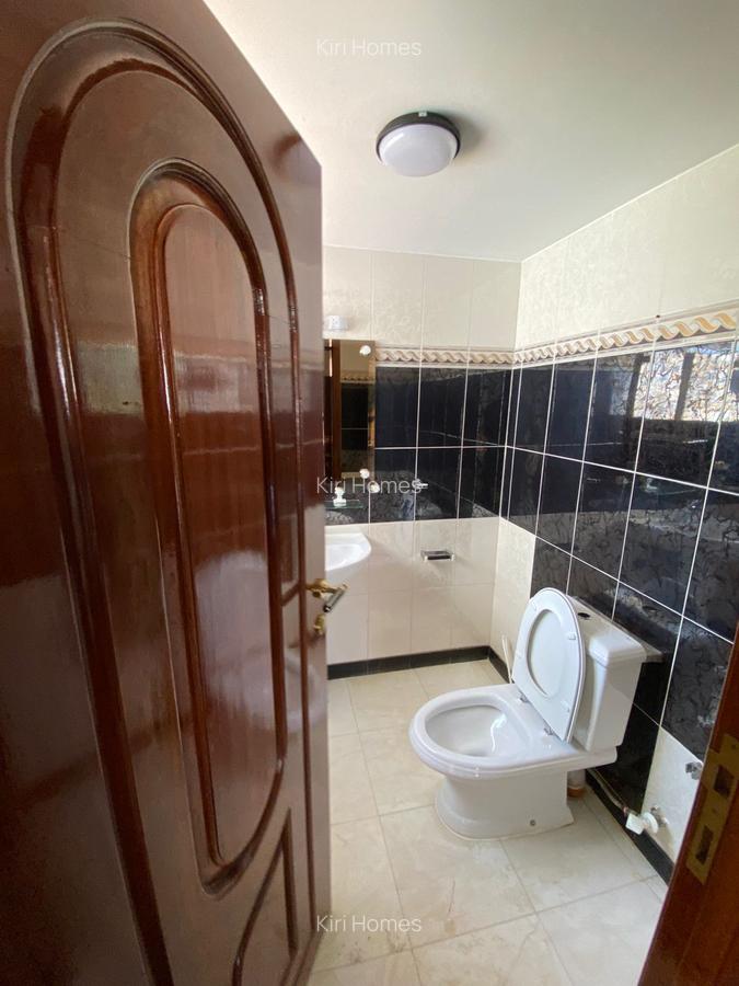 7 Bed Townhouse with En Suite in Gigiri - 13
