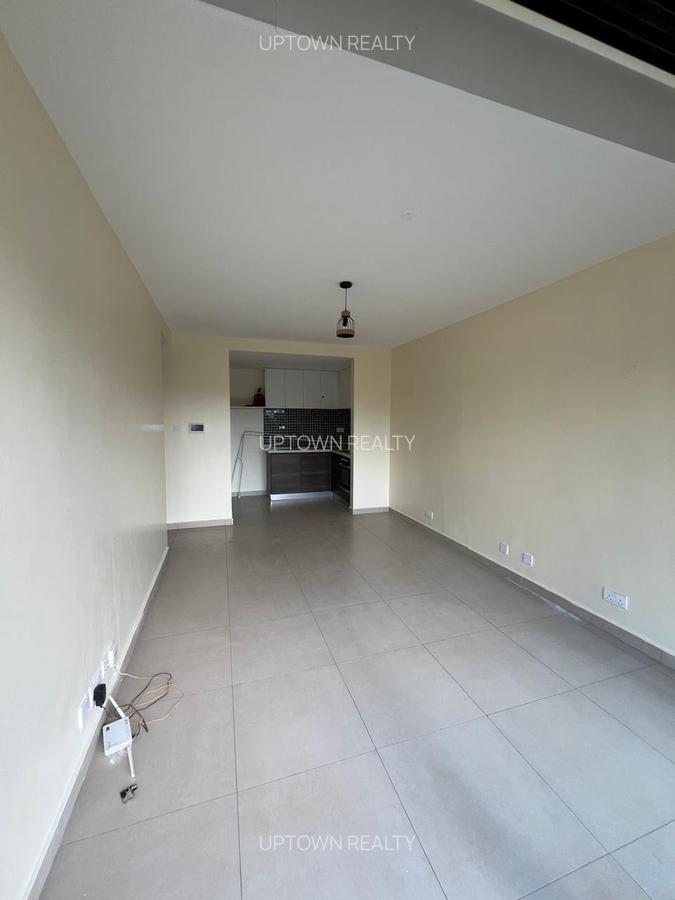 1 Bed Apartment with Swimming Pool at Labington - 6