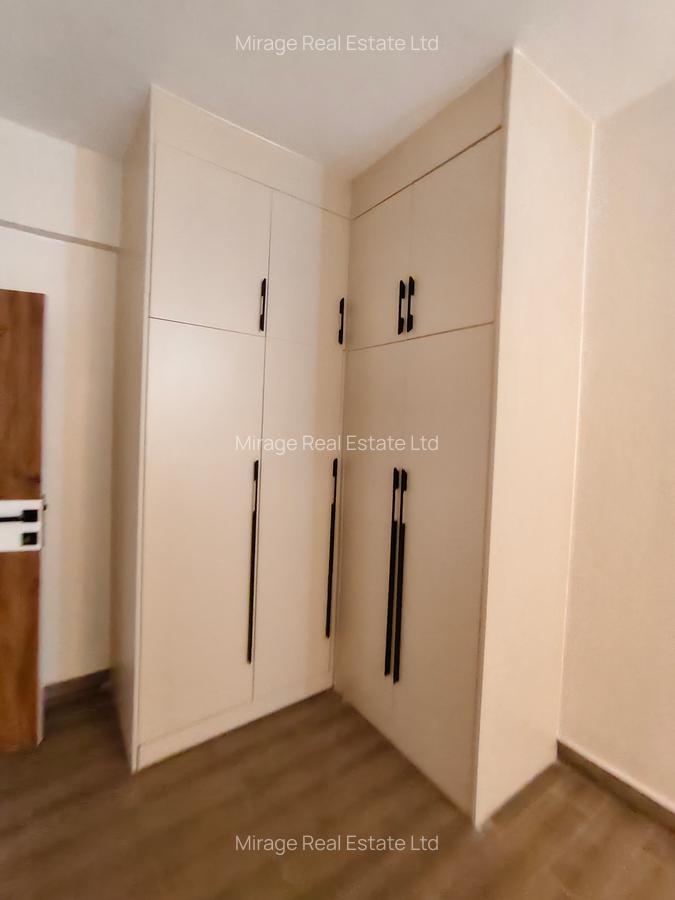 5 Bed Apartment with Staff Quarters in Parklands - 7