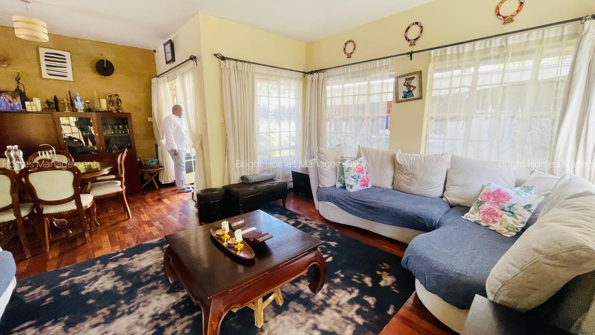 5 Bed Townhouse with En Suite in Kilimani - 11