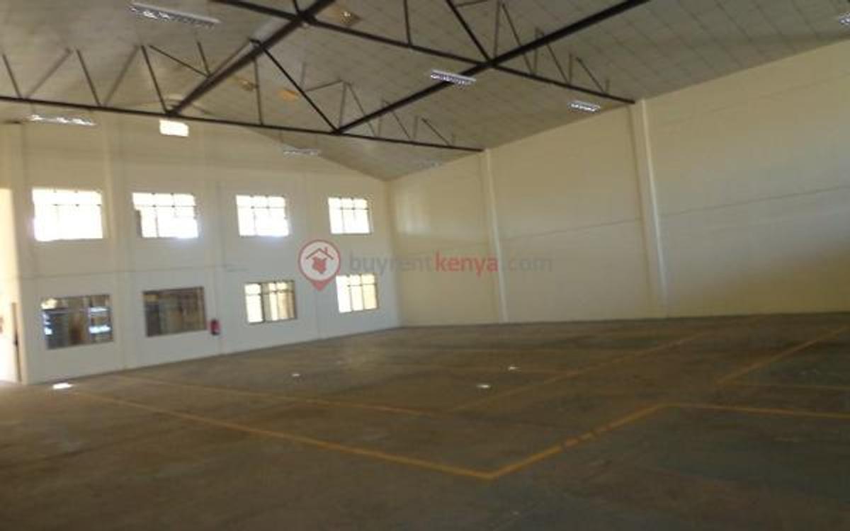 10,000 ft² Warehouse with Service Charge Included at Off Mombasa Road - 2