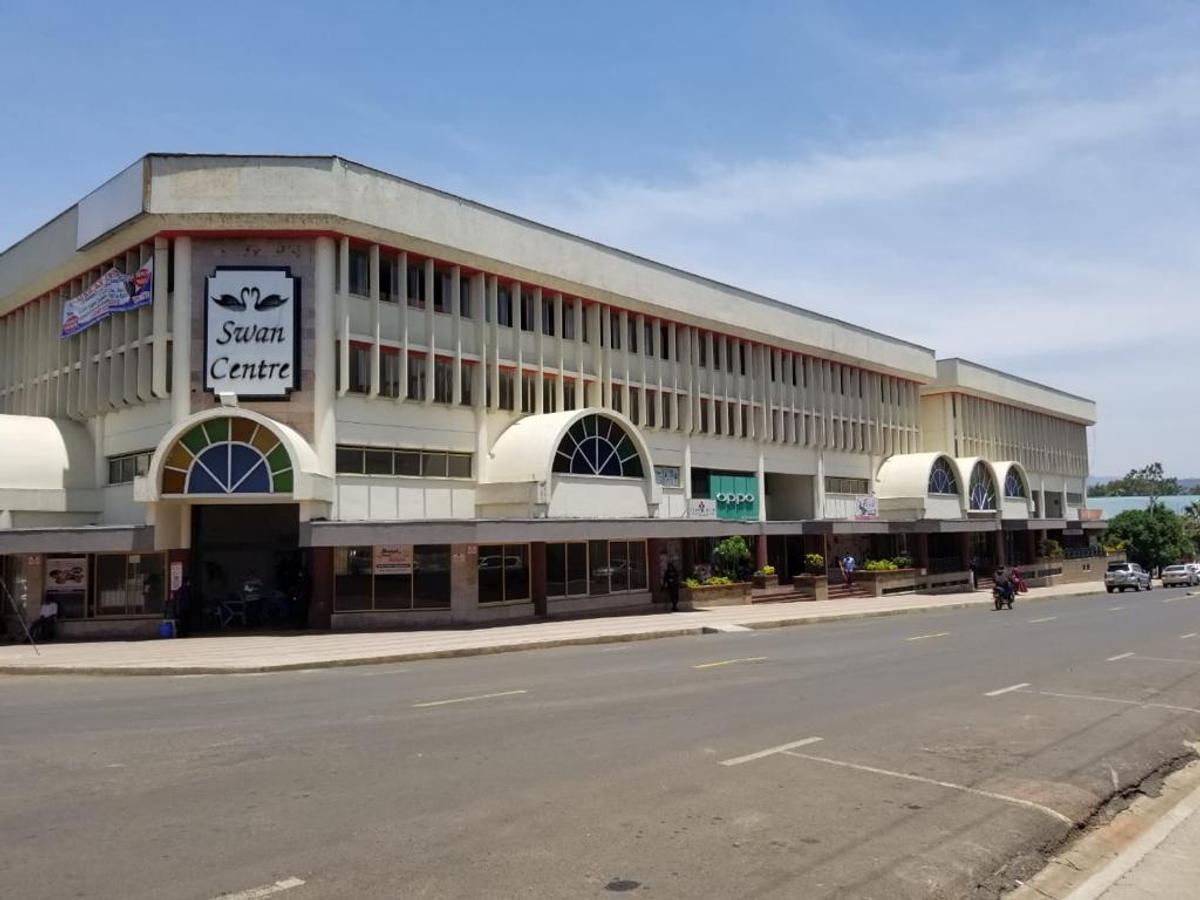 shop with service charge included at oginga odinga road