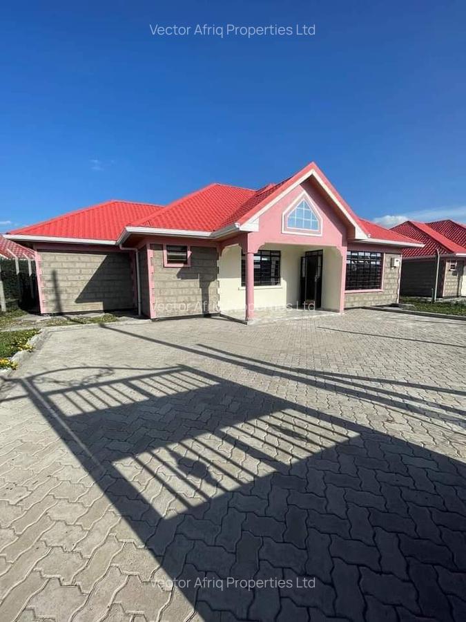 3 Bed House with En Suite at Acacia - 8