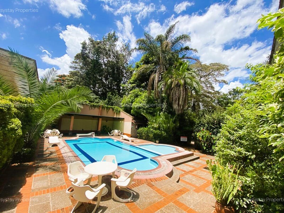 4 Bed House with En Suite in Muthaiga - 4