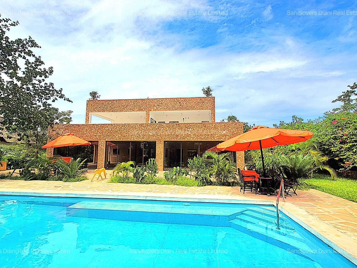 5 Bed Villa with En Suite in Diani - 7